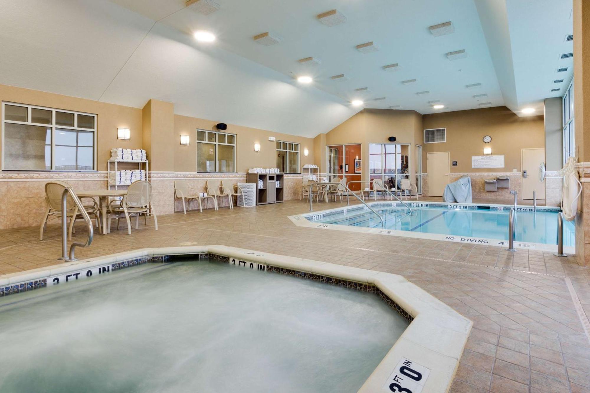 Drury Inn & Suites St. Louis/O'Fallon, Il Εξωτερικό φωτογραφία