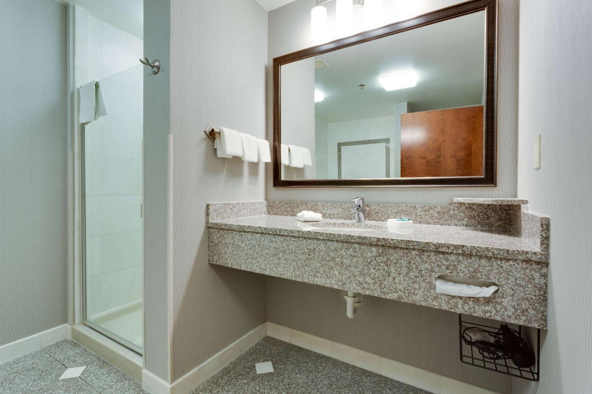 Drury Inn & Suites St. Louis/O'Fallon, Il Εξωτερικό φωτογραφία